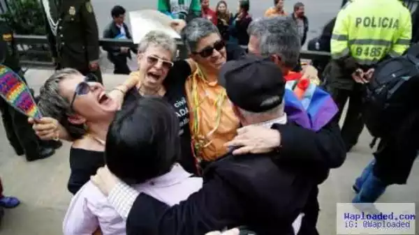Colombia legalizes same-s*x marriage